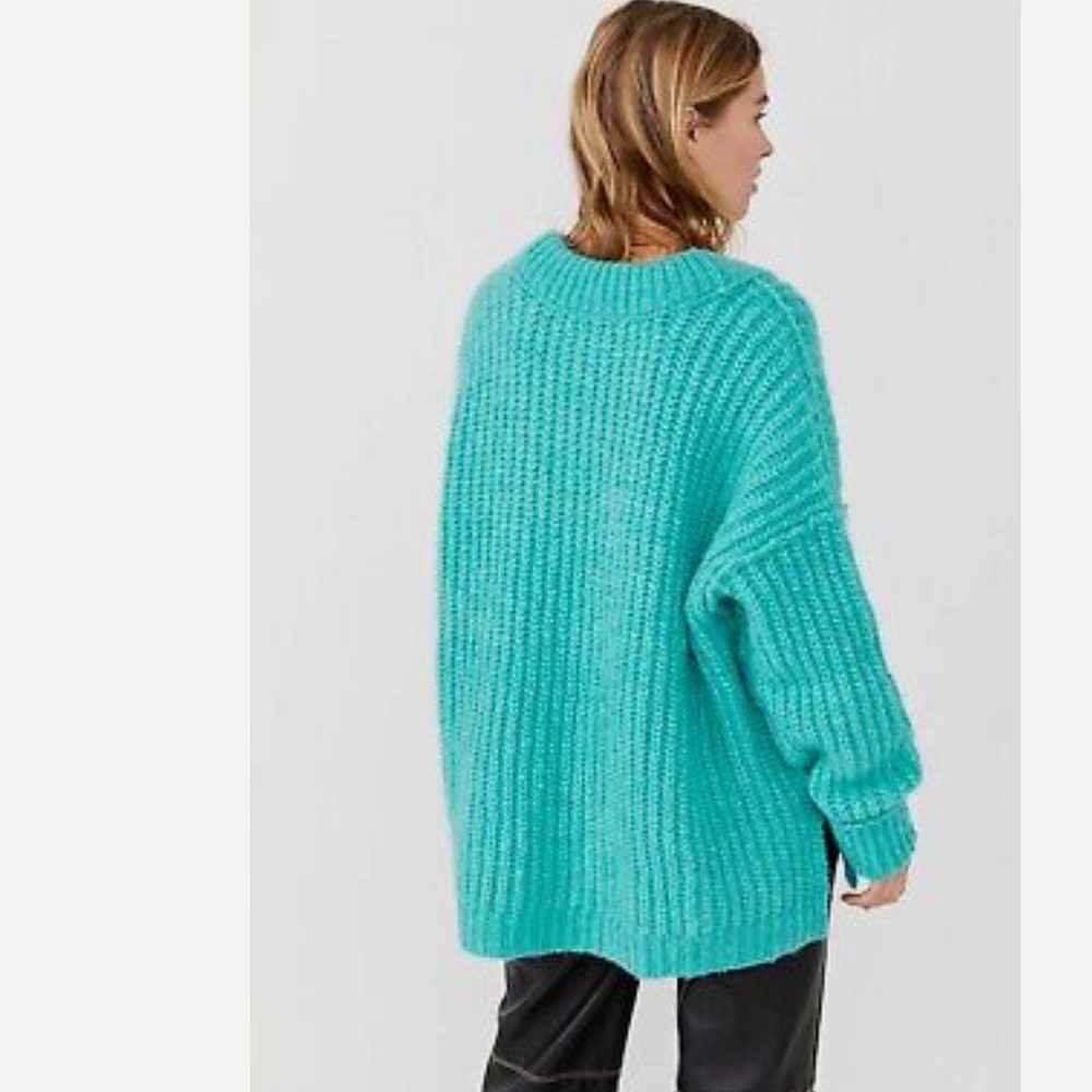 #181 New! Free People 🌸FIRM Chunky Oversized SweaterNWT - Picture 9 of 10